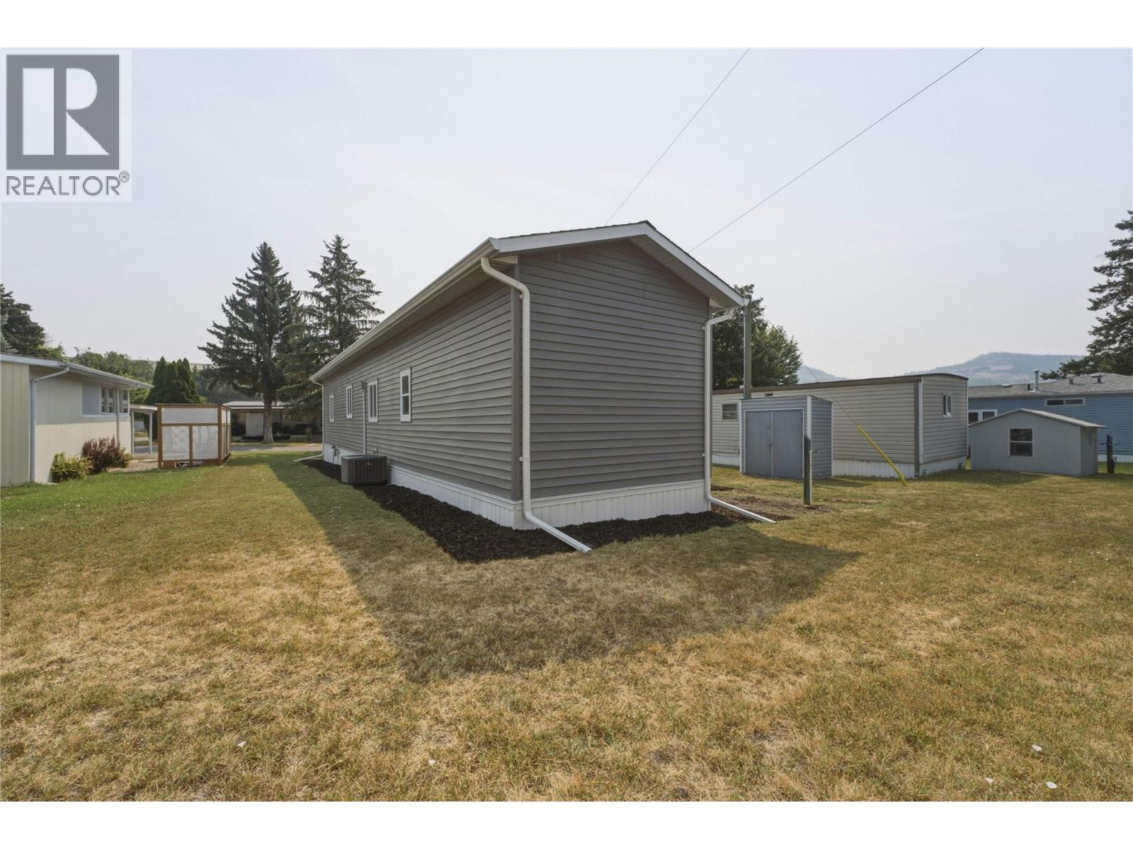 #68 5484 Okanagan Landing Road - 24
