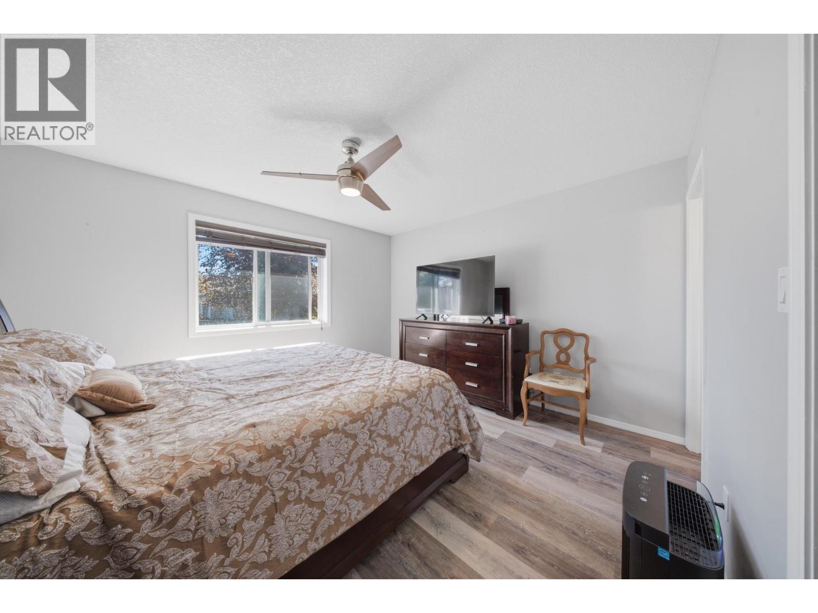 9715 114A AVENUE - Image 15