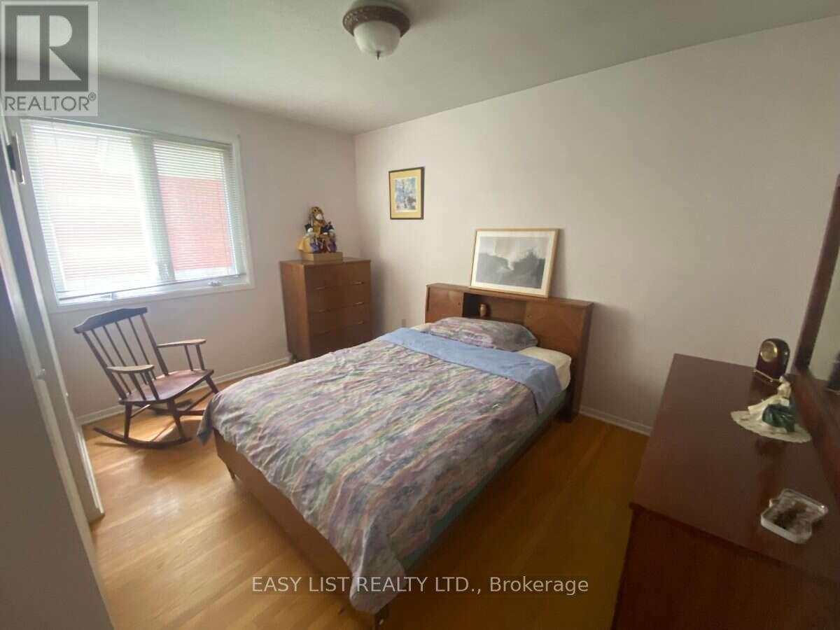 2154 DUTTON CRESCENT - Image 30