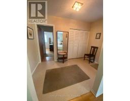2154 Dutton Crescent, Ottawa, ON K1J6K4 Photo 8