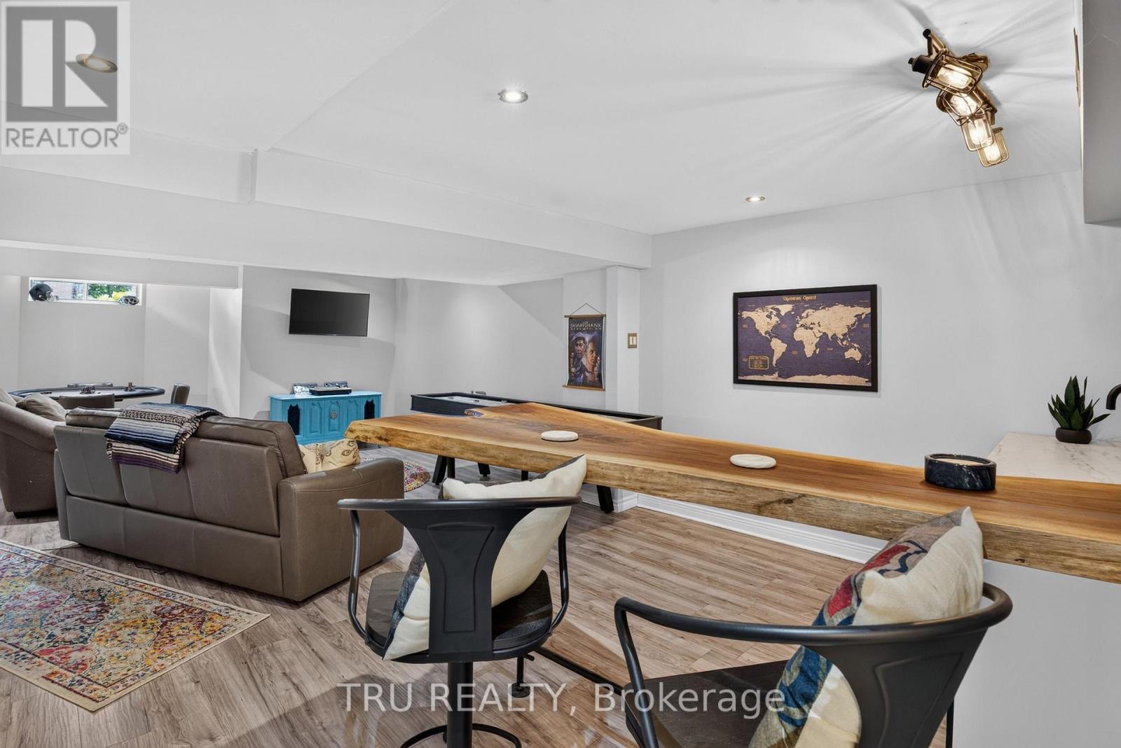 57 GOLFLINKS DRIVE - Image 29