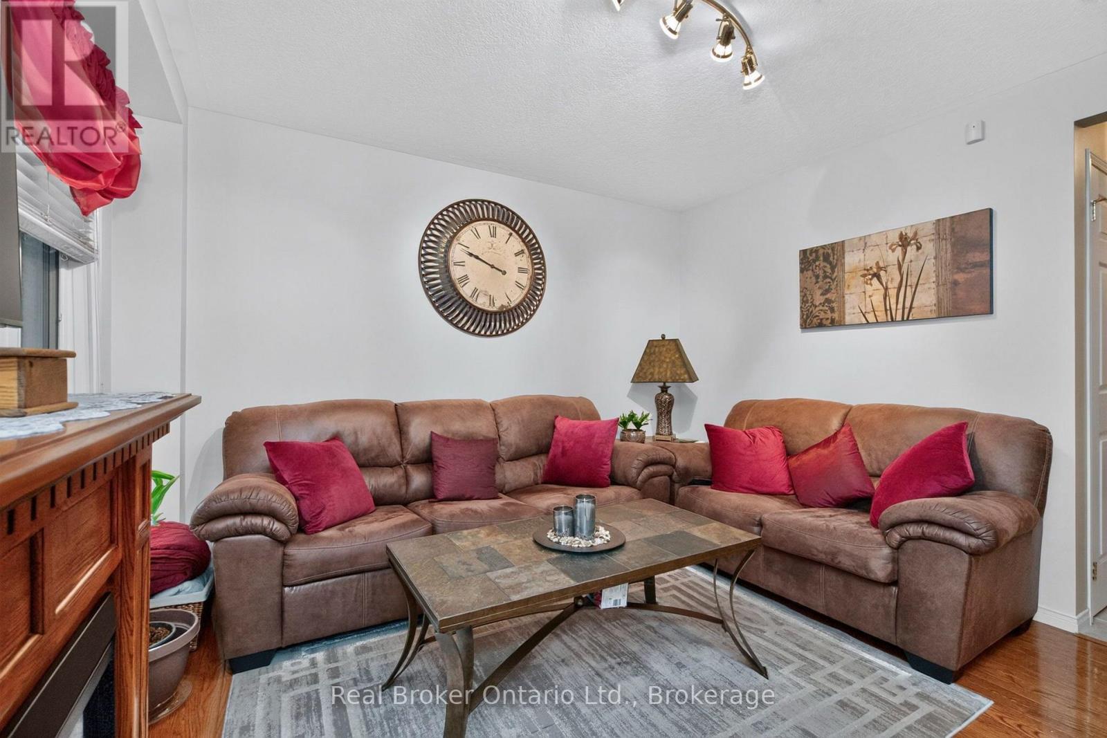 140 SOUTHWINDS CRESCENT - Image 7
