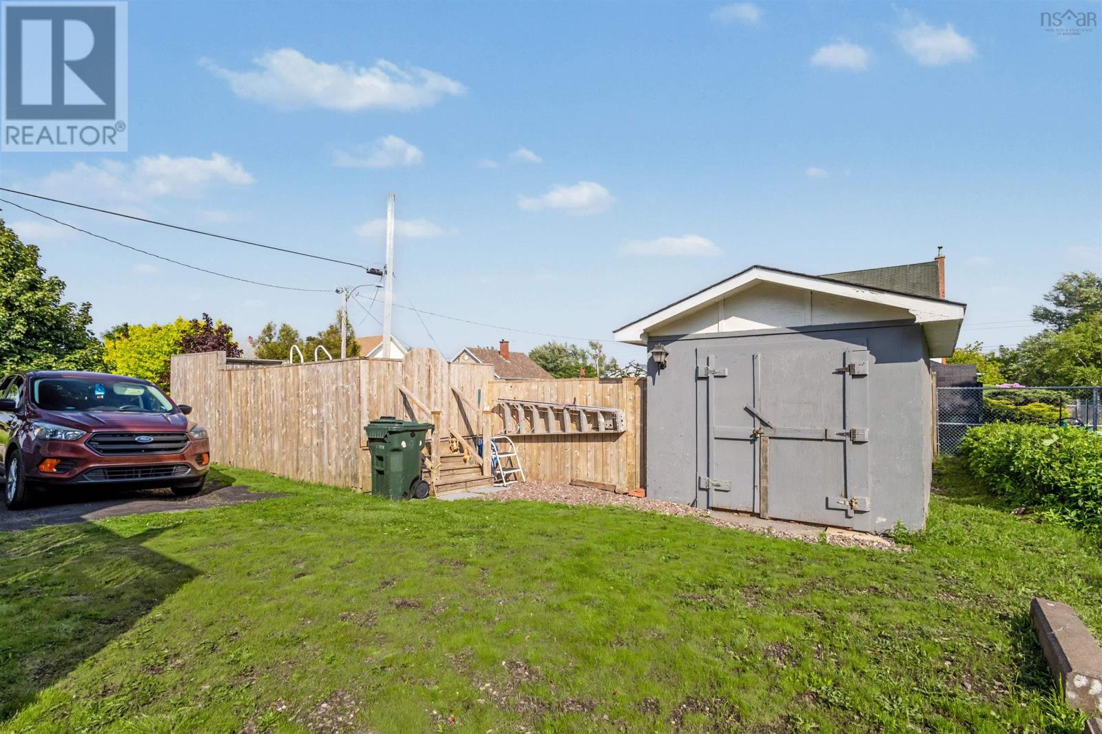 109 Upper Mclean Street - Image 12