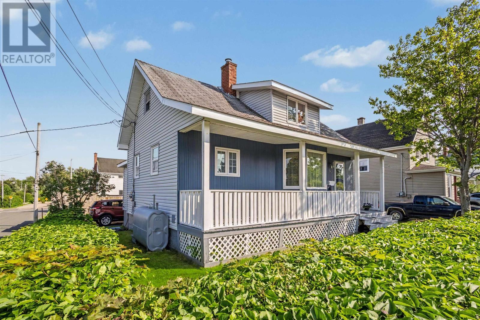 109 Upper Mclean Street - Image 4