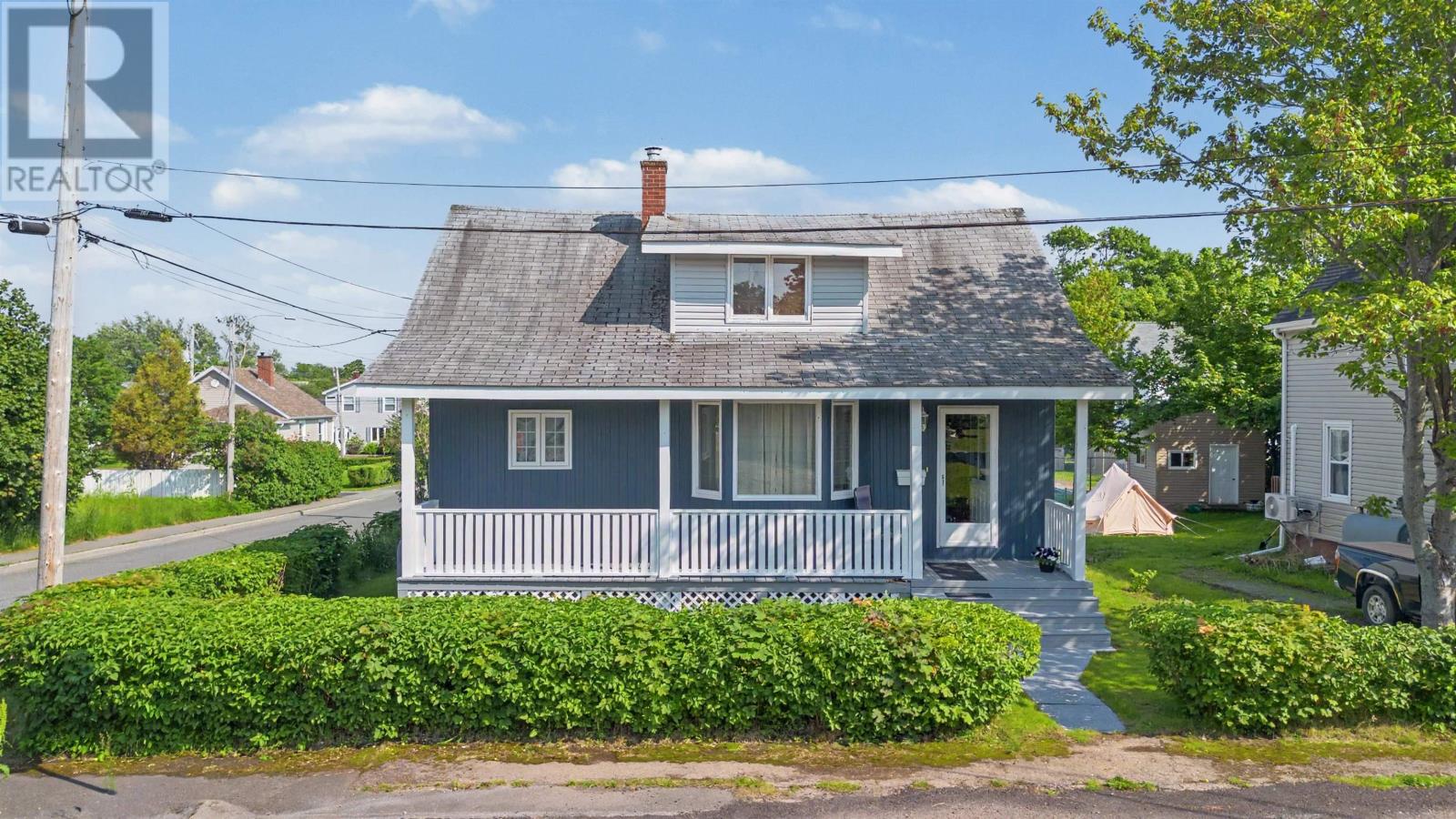 109 Upper Mclean Street - Image 3