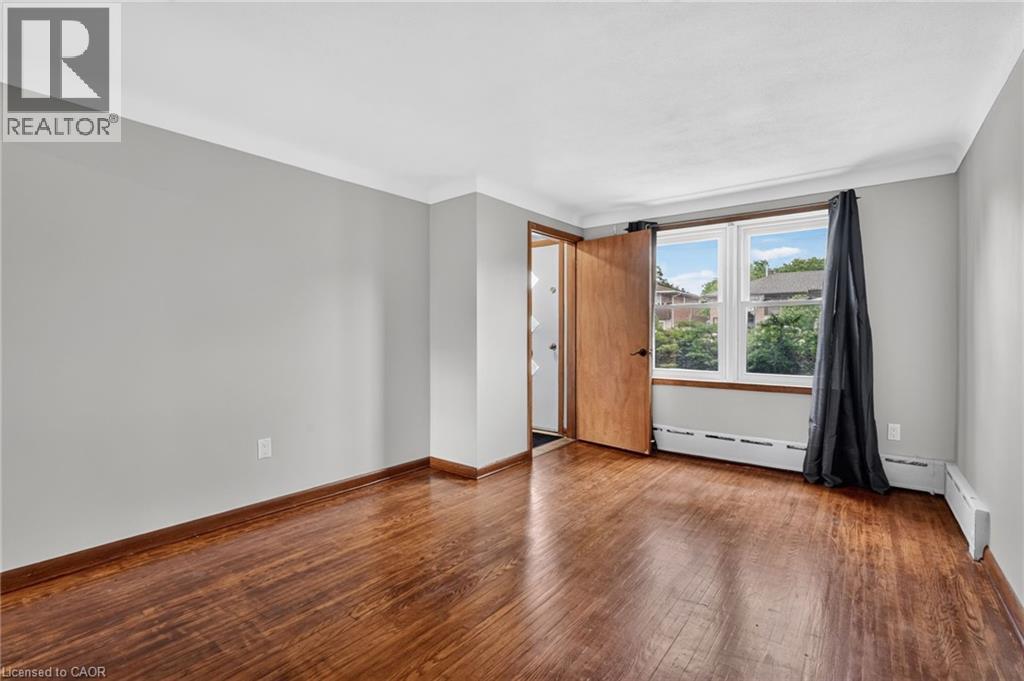 300 KNOLL Street - Image 30