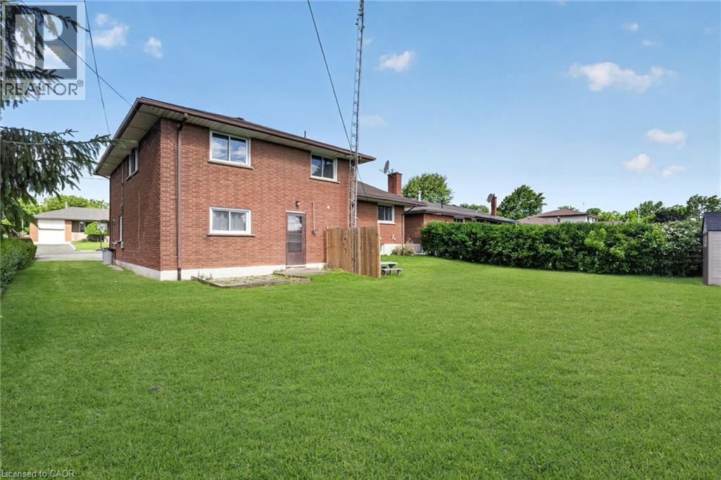 300 KNOLL Street - Image 42