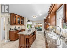 1211 Royal York Road, Toronto, ON M9A4B5 Photo 11