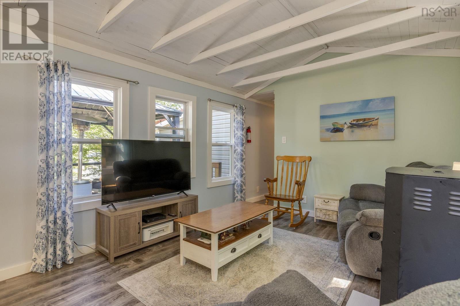 375 Eagle Rock Drive - 12