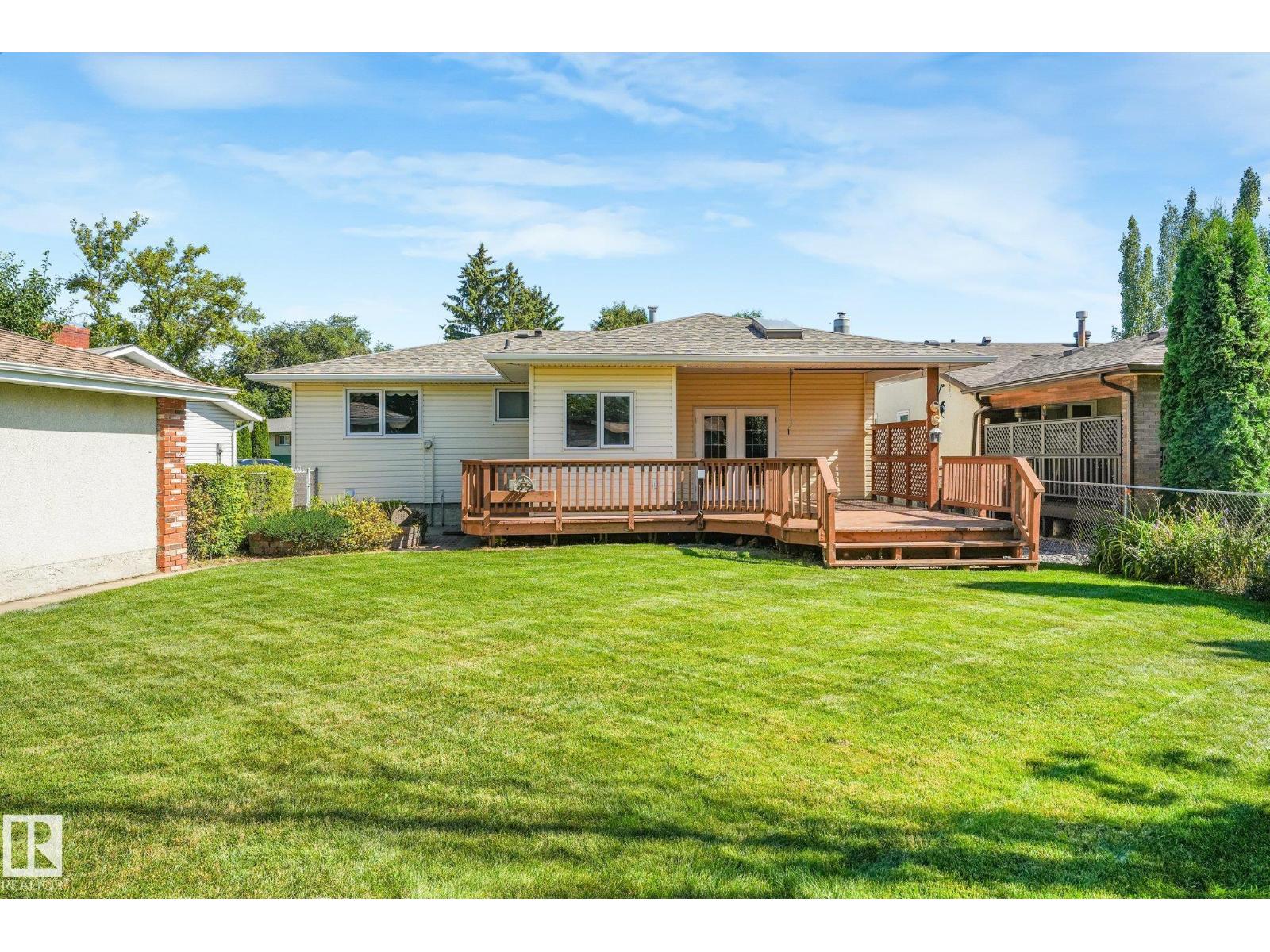 3436 86 ST NW - 18