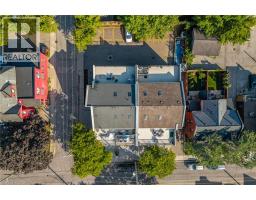 12 Ontario Street, Grimsby, ON L3M3G9 Photo 8