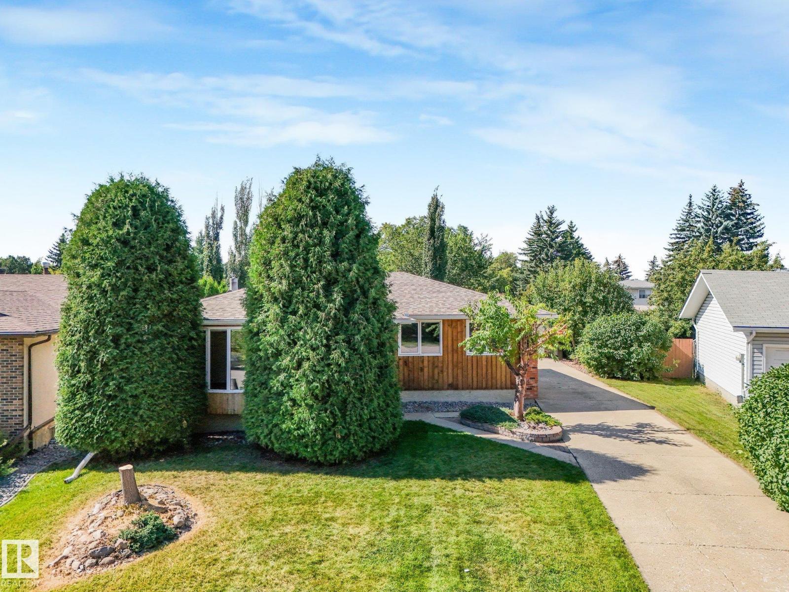 3436 86 ST NW - 2
