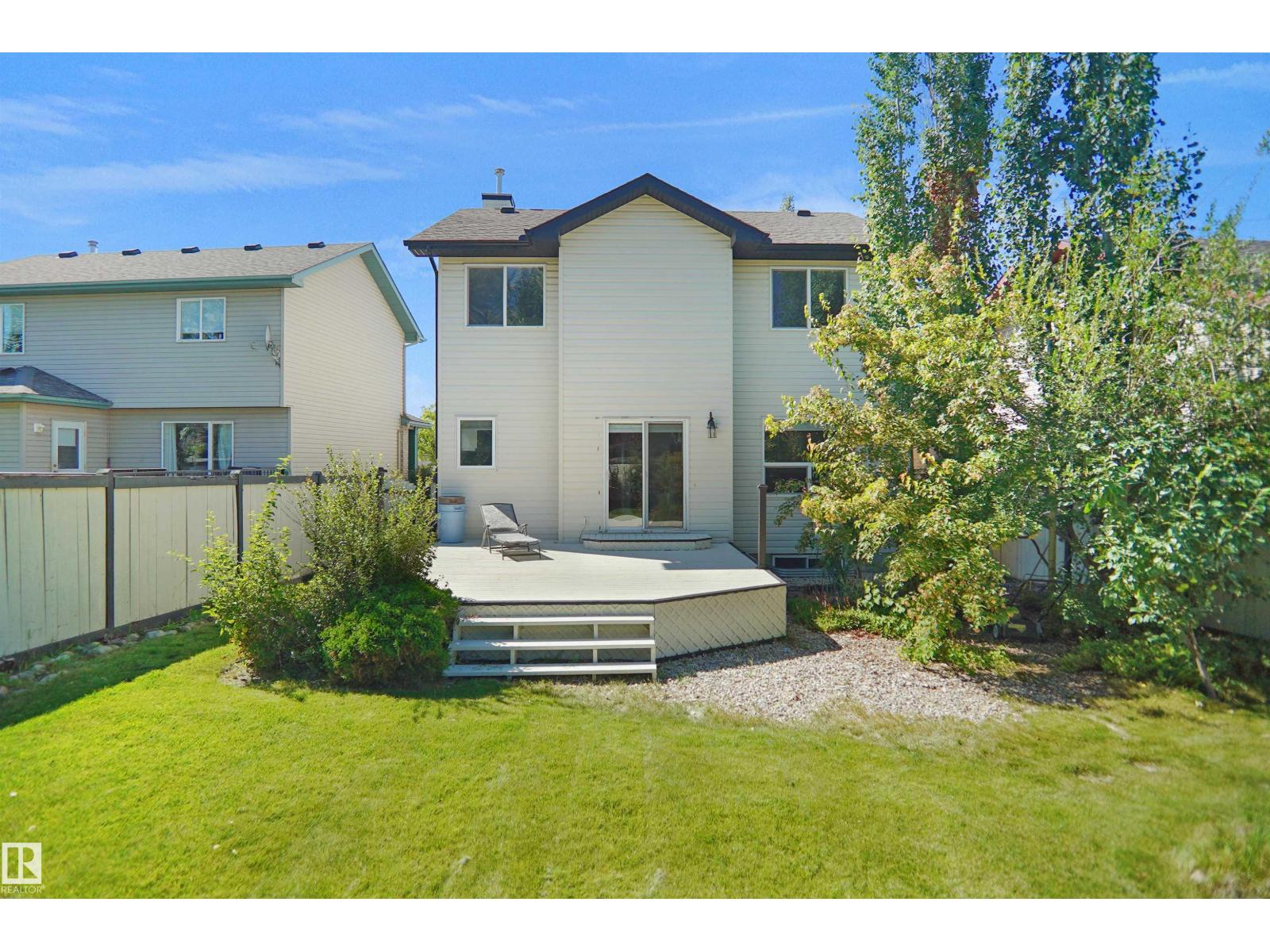 19 CHRISTINA WY - 46