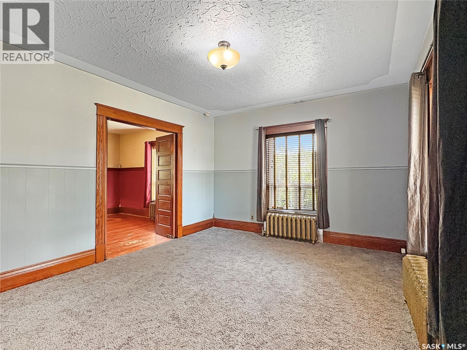 12 22nd STREET - 12