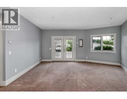 117, 77 George Fox Trail W - photo 10