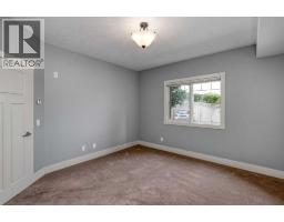 117, 77 George Fox Trail W - photo 15