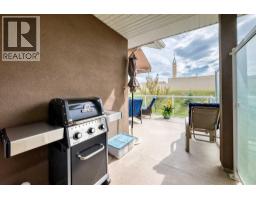 Den - 84 River Heights View, Cochrane, AB T4C0E6 Photo 11