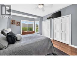 84 River Heights View, Cochrane, AB T4C0E6 Photo 16