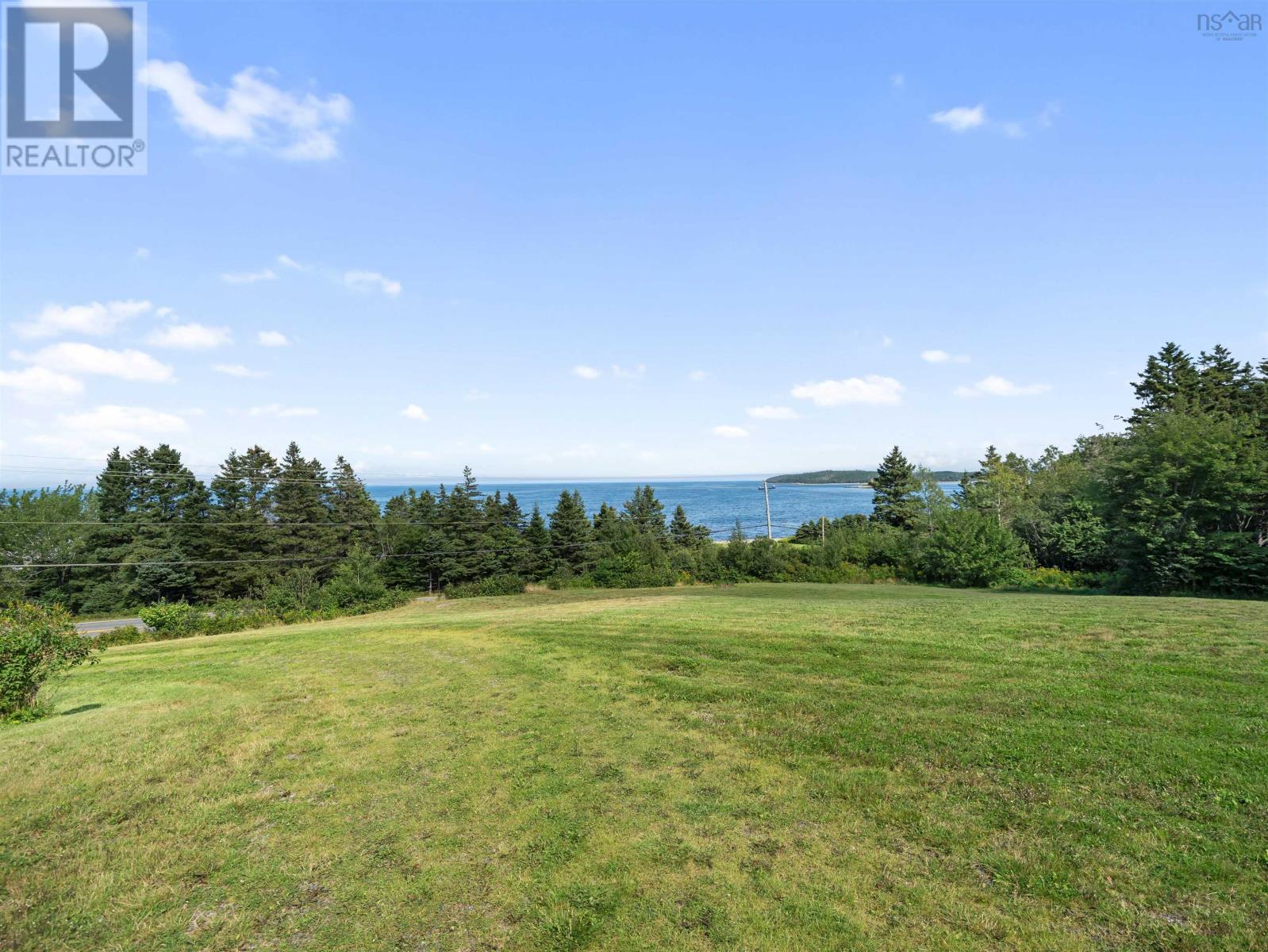 5863 Highway 16 - 38