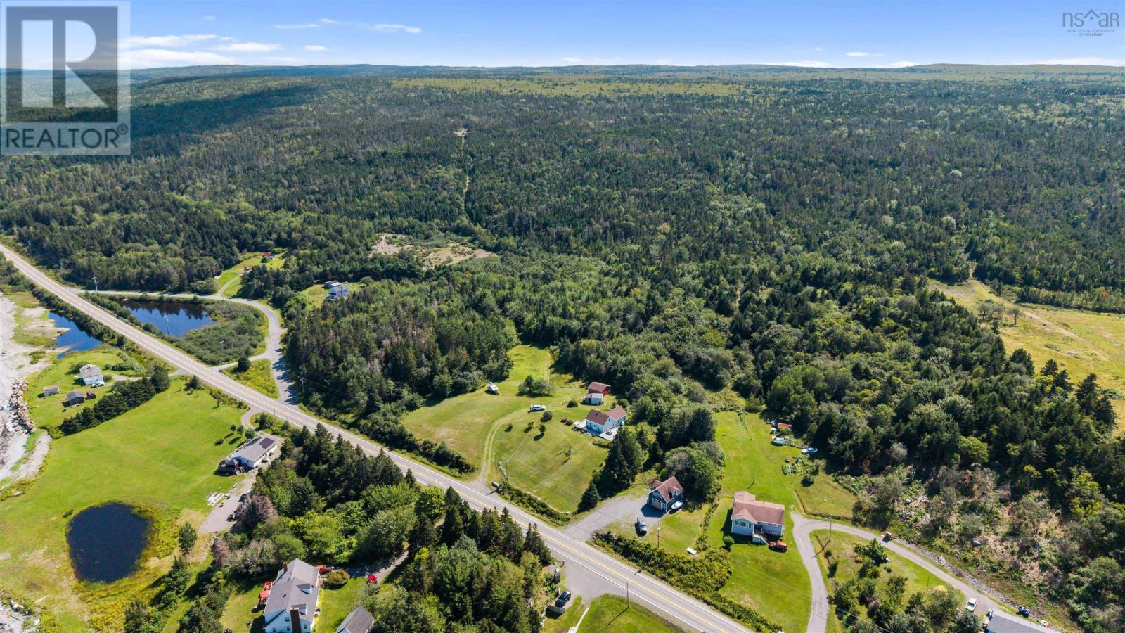 5863 Highway 16 - 48