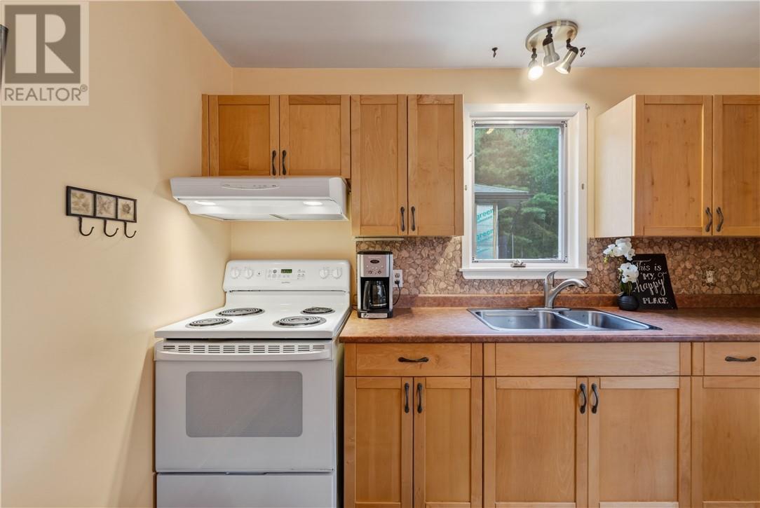 106 Rockview Road - 19