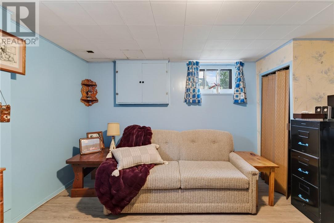 106 Rockview Road - 43