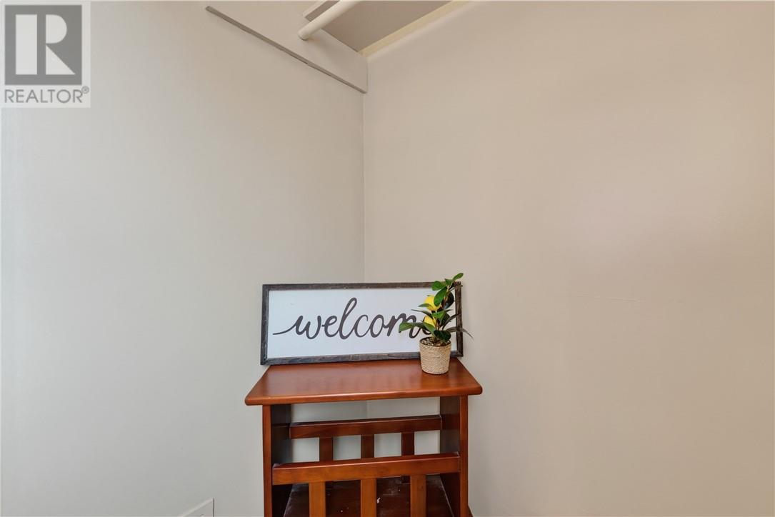 106 Rockview Road - Image 7
