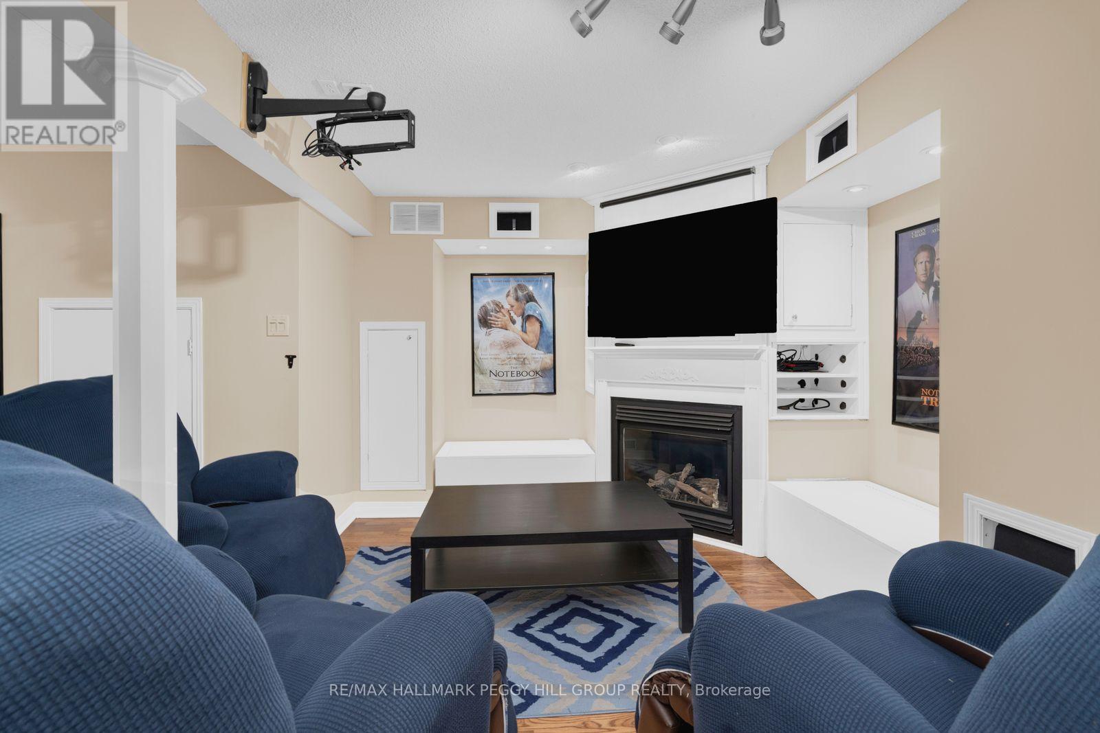 10 ROSEWOOD AVENUE - Image 15