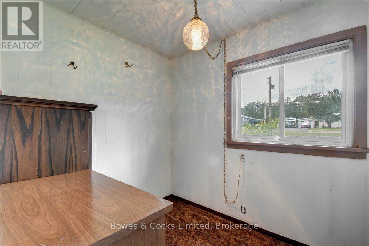 2146 LOOP ROAD - Image 15