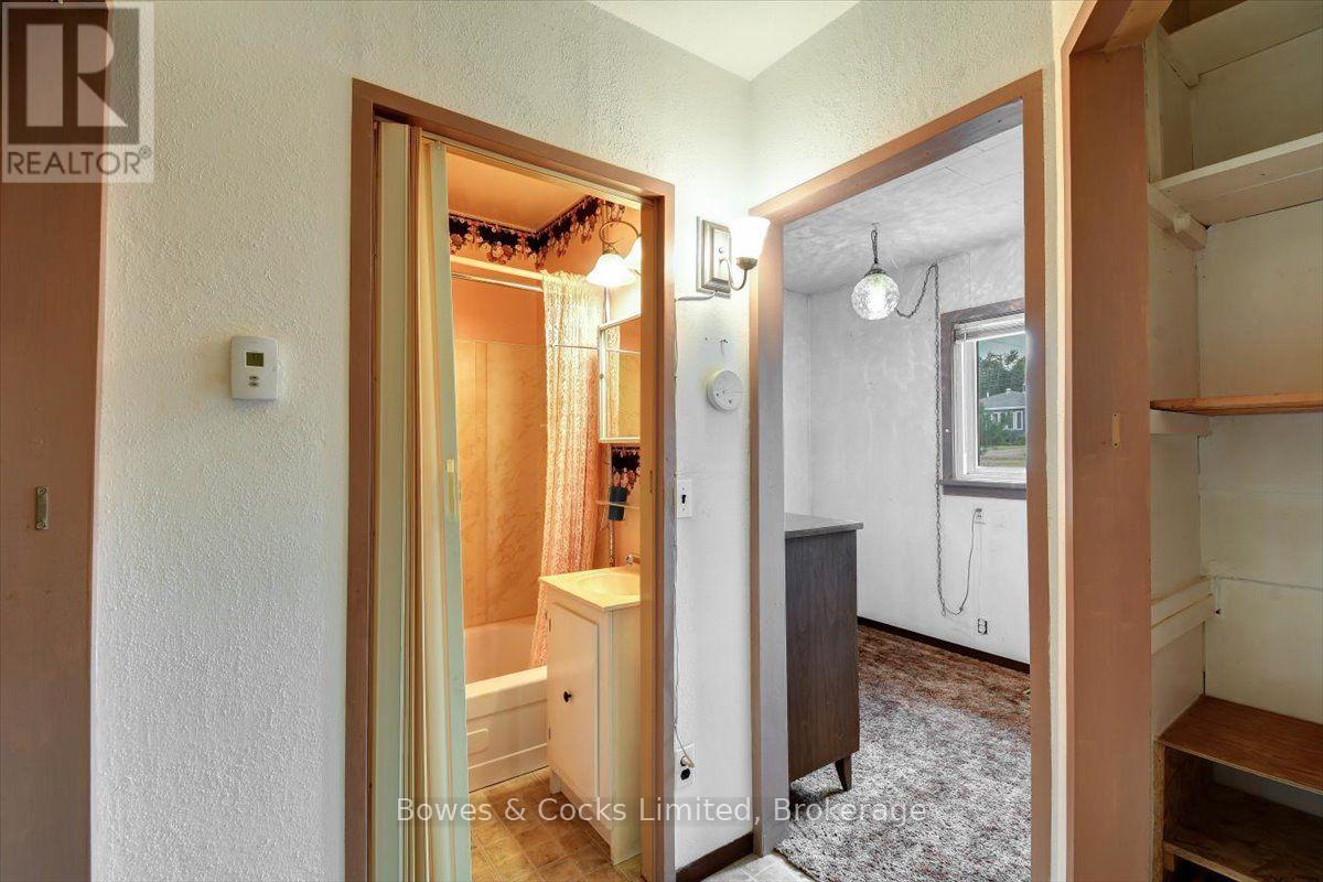 2146 LOOP ROAD - Image 16