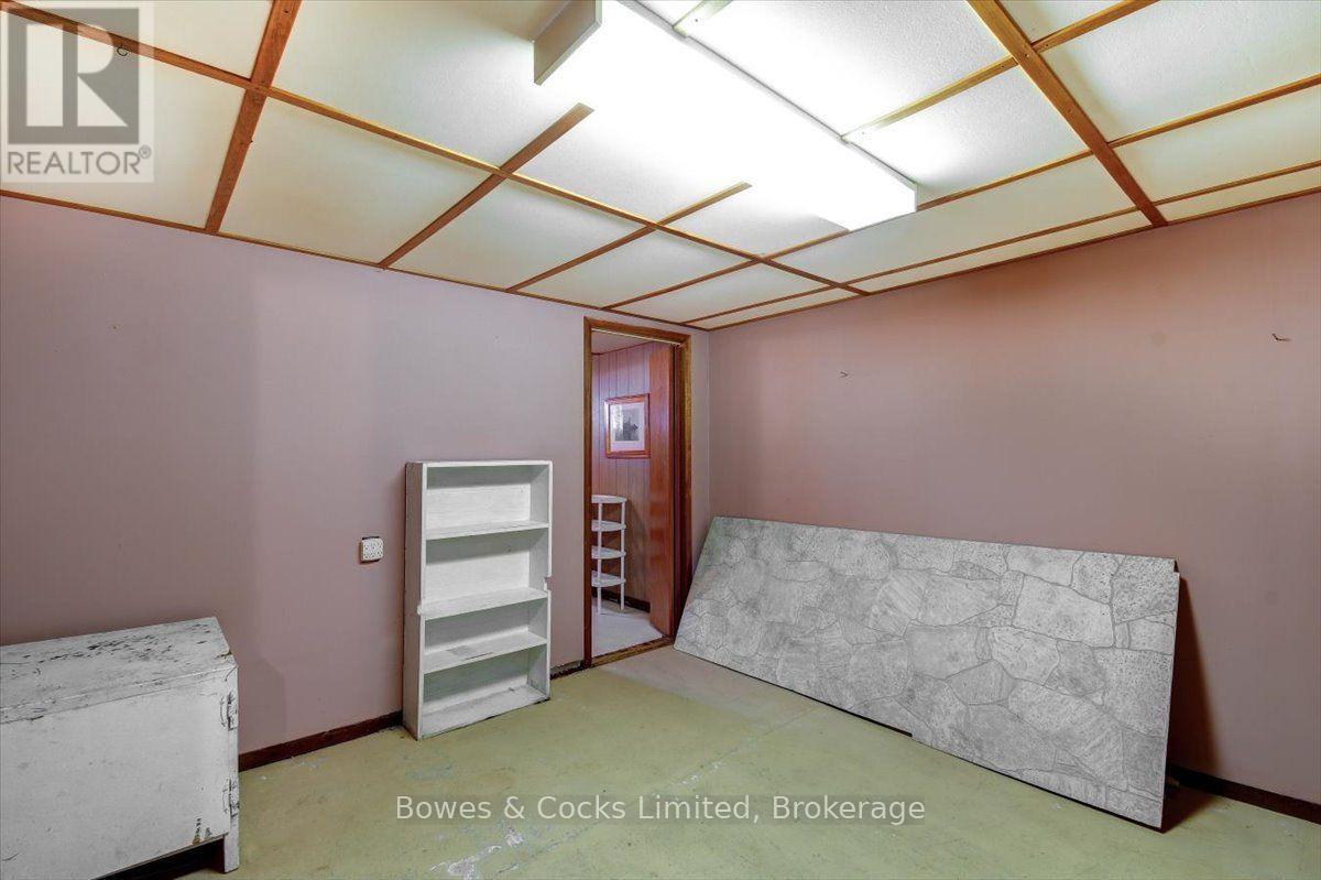 2146 LOOP ROAD - Image 21