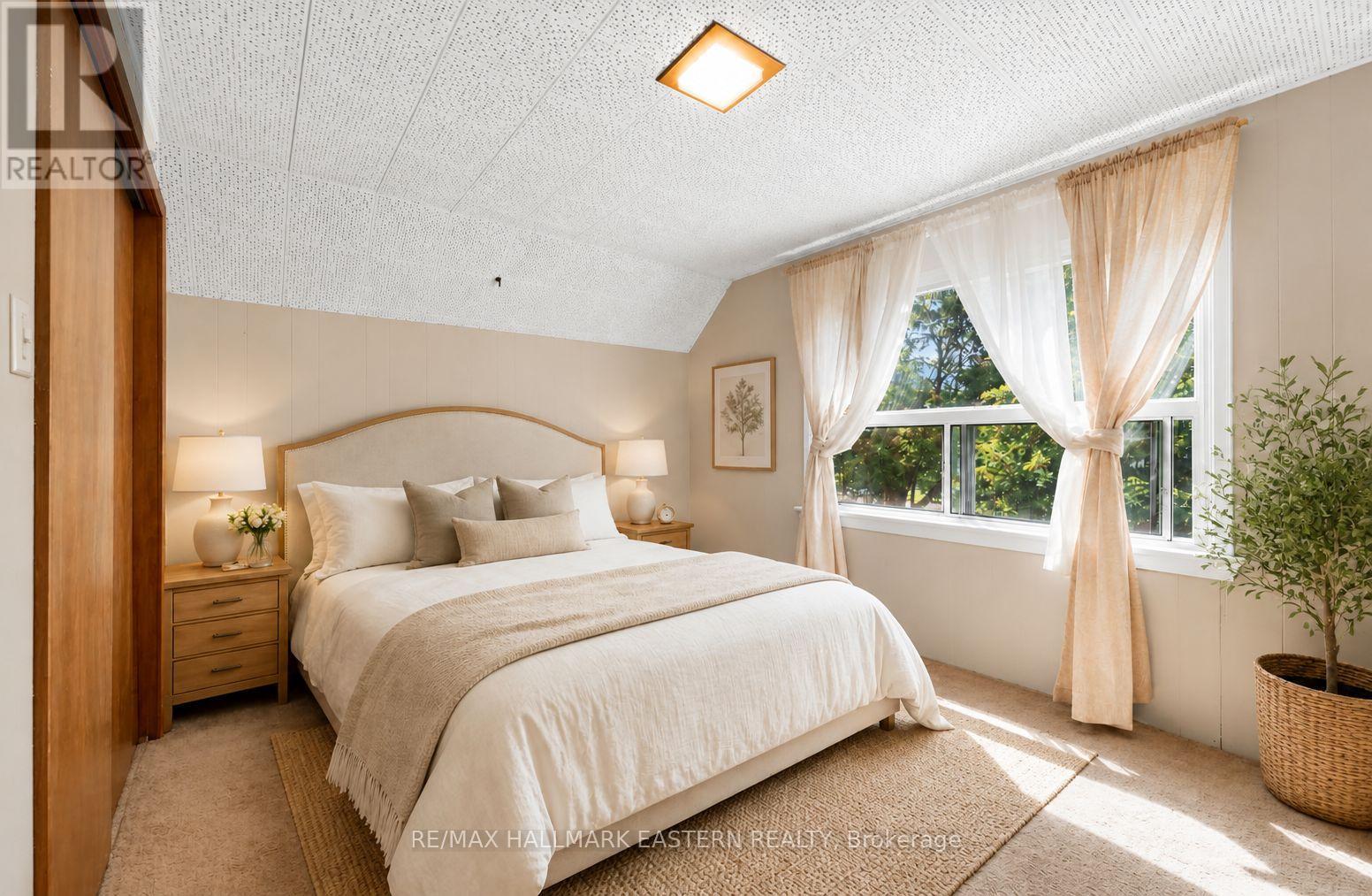 1932 SHERBROOKE STREET W - 10
