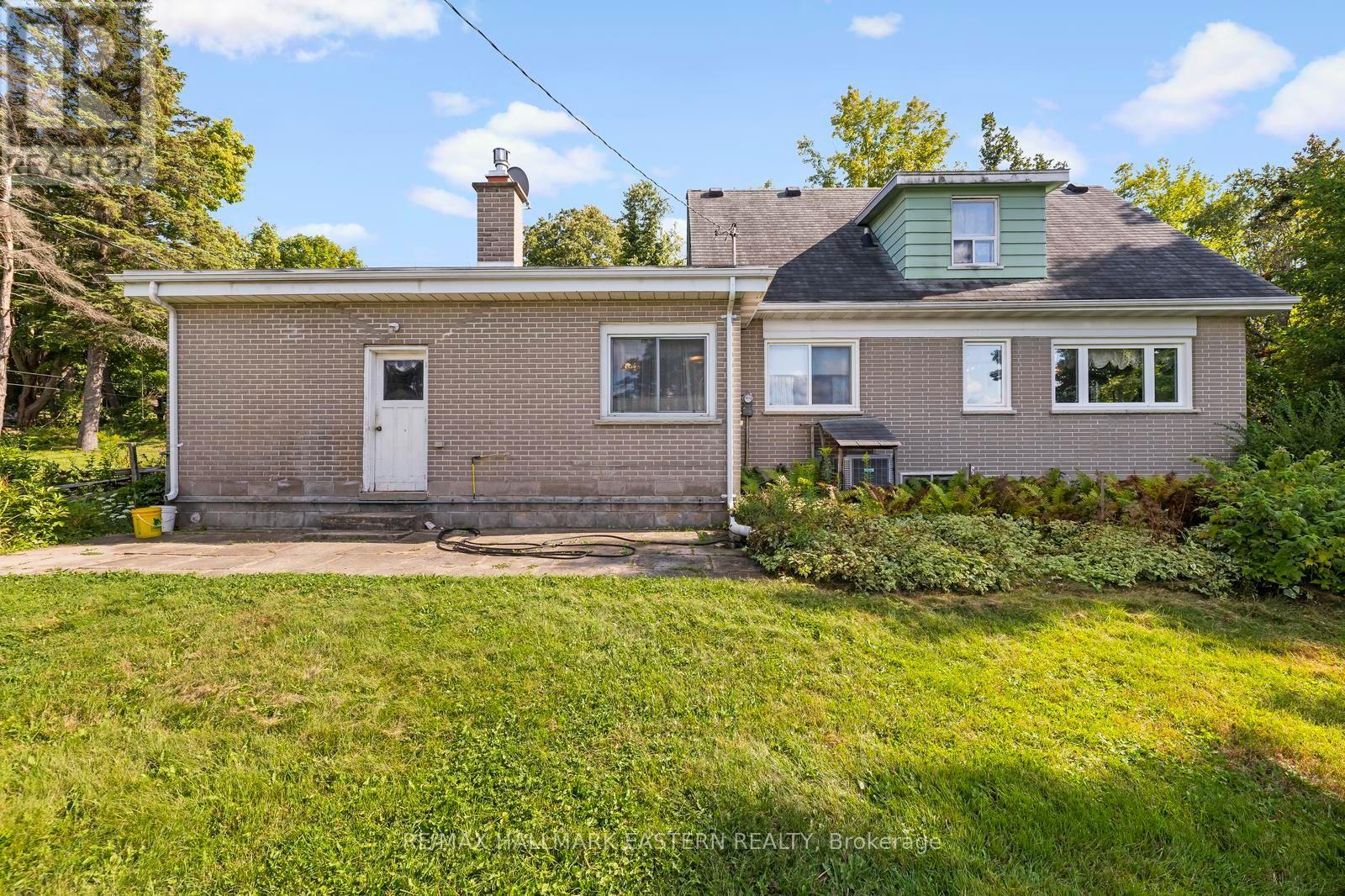 1932 SHERBROOKE STREET W - 19