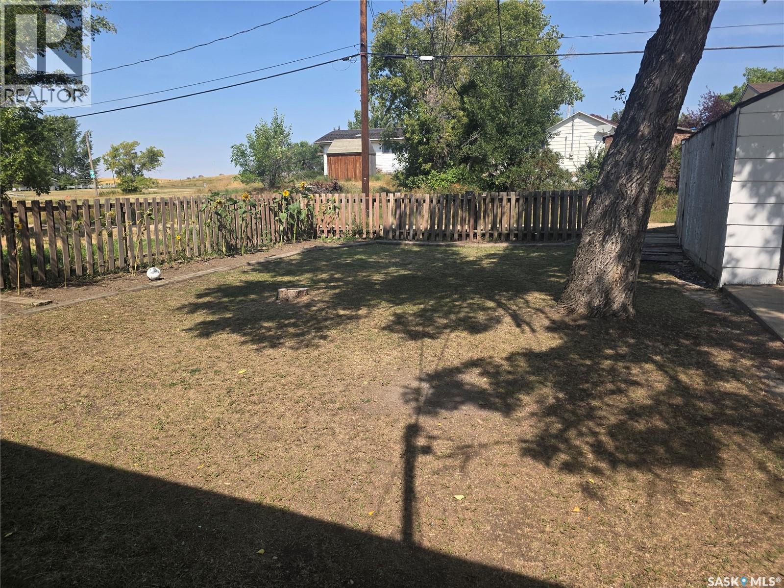 107 Railway AVENUE - 21
