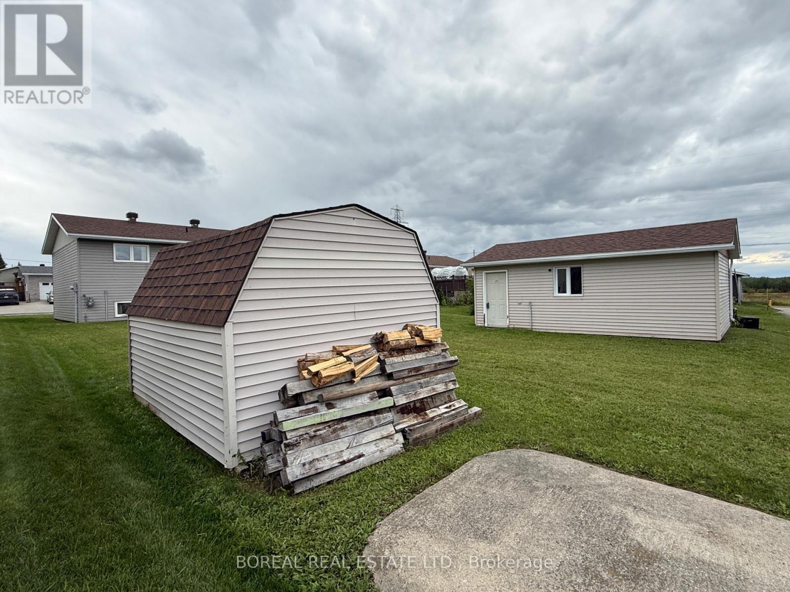 30 EIGHTEENTH AVENUE - Image 14