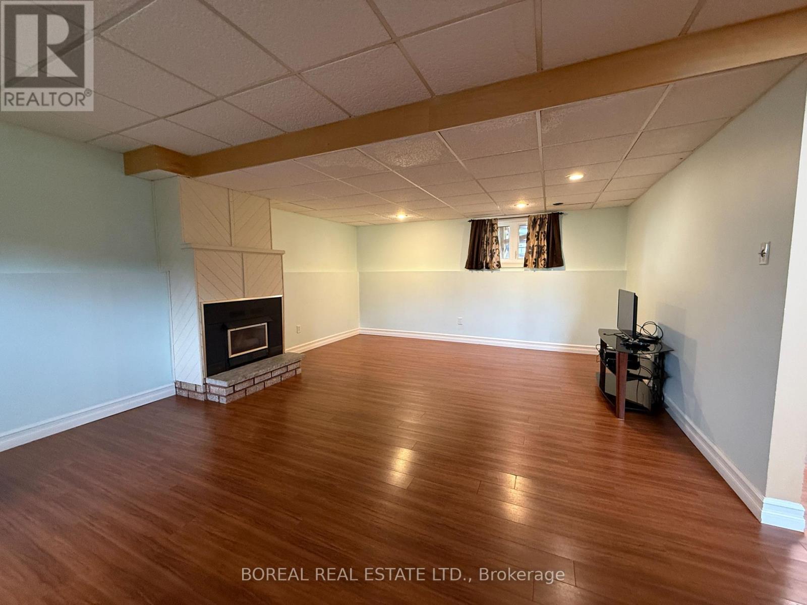 30 EIGHTEENTH AVENUE - Image 34