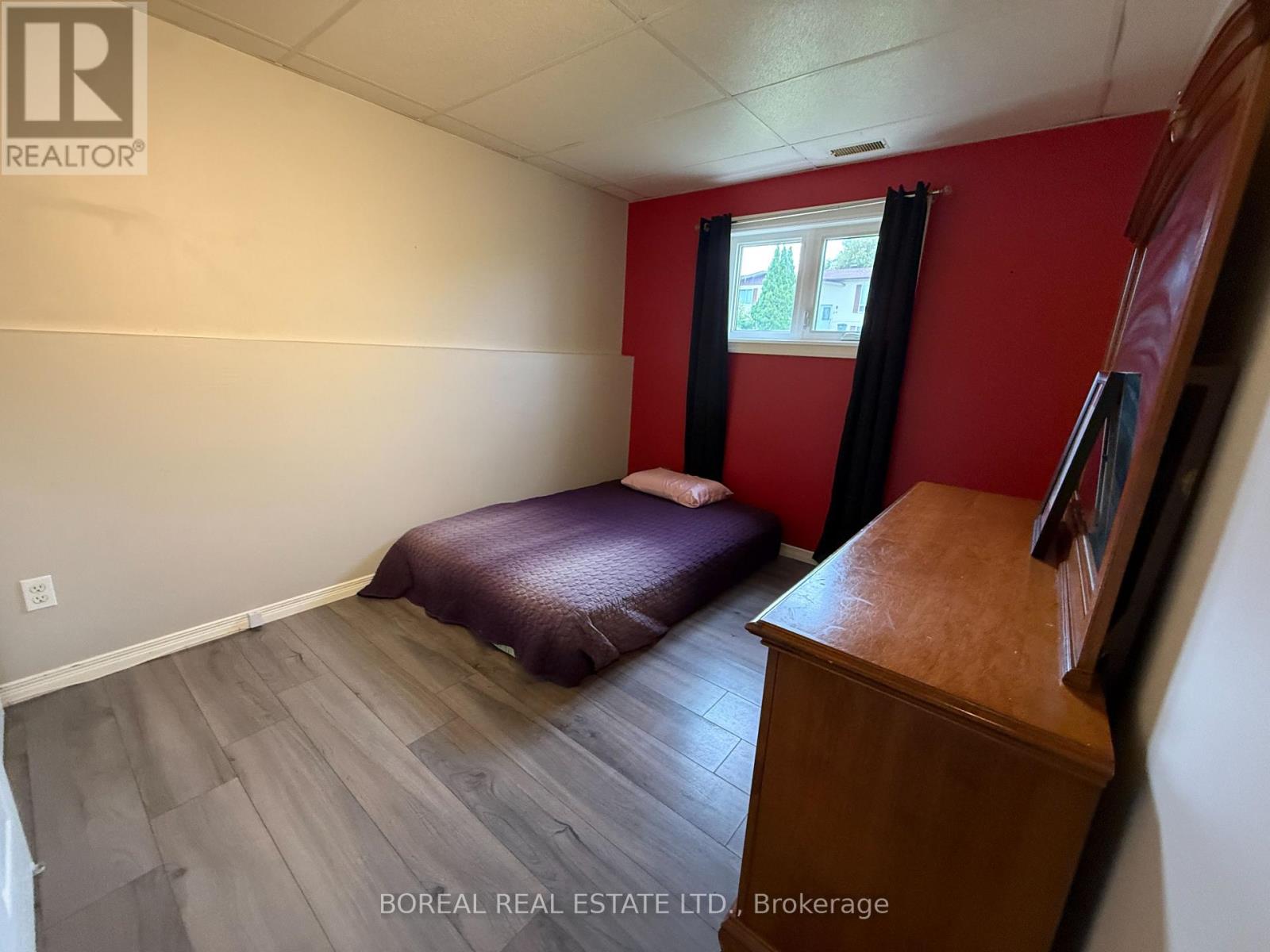 30 EIGHTEENTH AVENUE - Image 38
