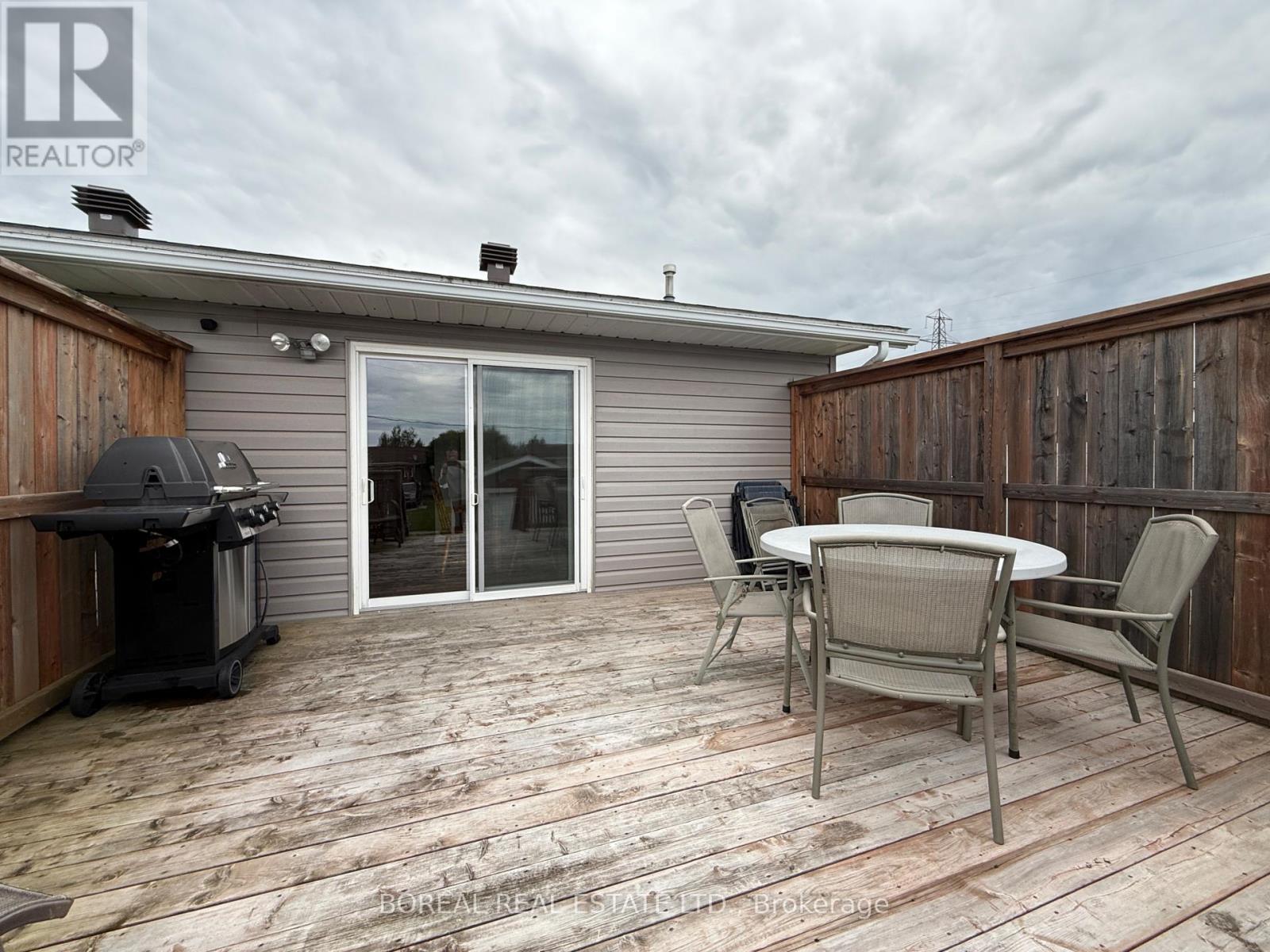 30 EIGHTEENTH AVENUE - Image 7