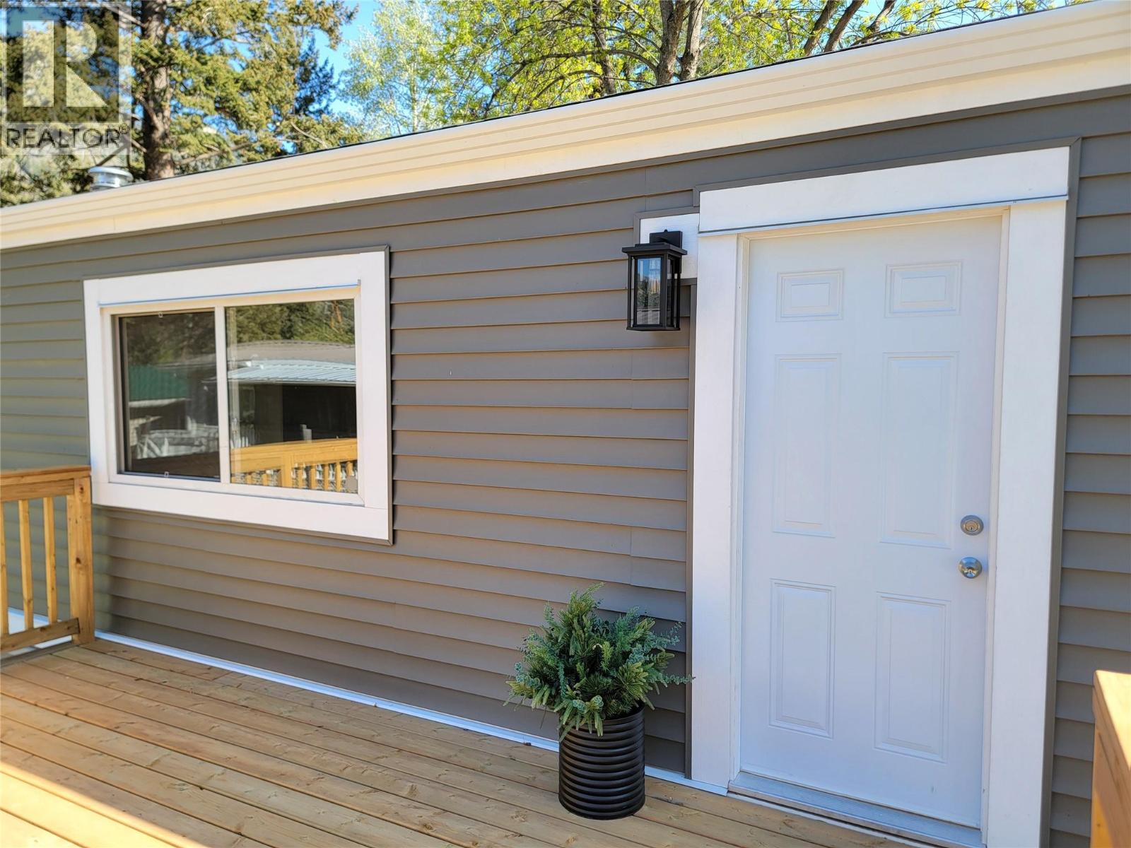 3 1514 Highway 3A Other, Keremeos