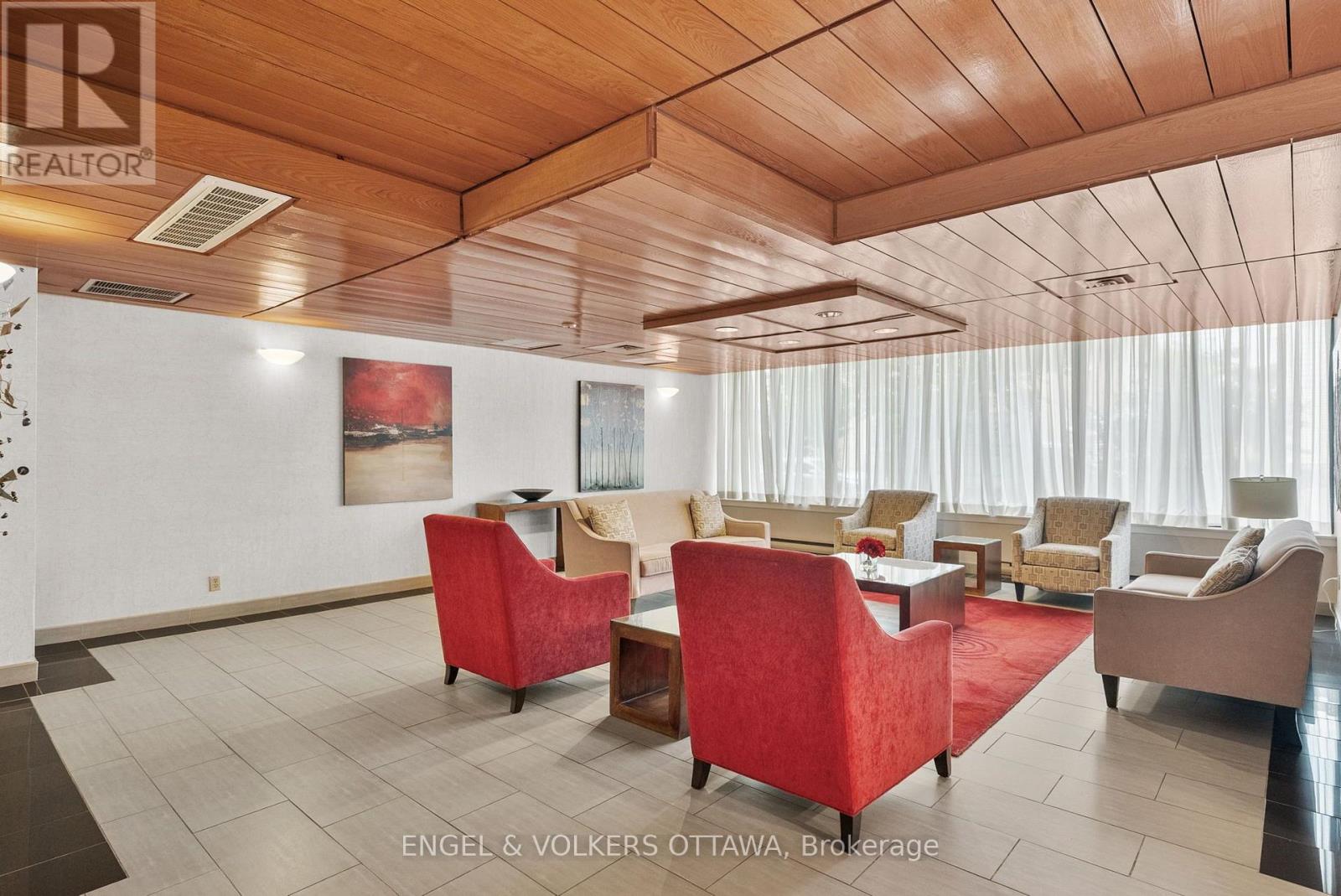 #EX2 370 DOMINION AVENUE - Image 33