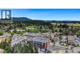 201 7162 West Saanich Rd, Central Saanich, BC V8M1P6 Photo 32
