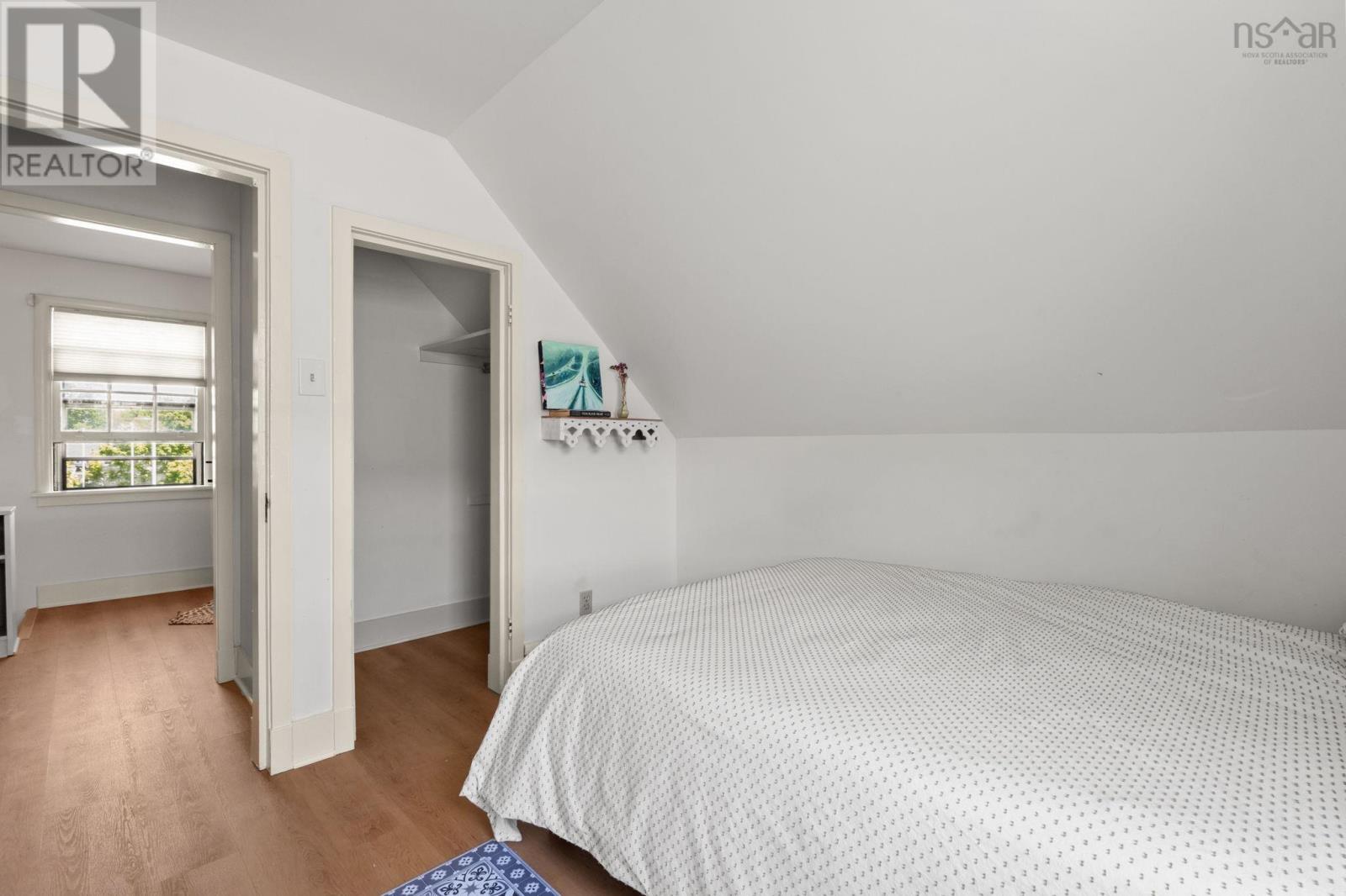 6161 Watt Street - 24