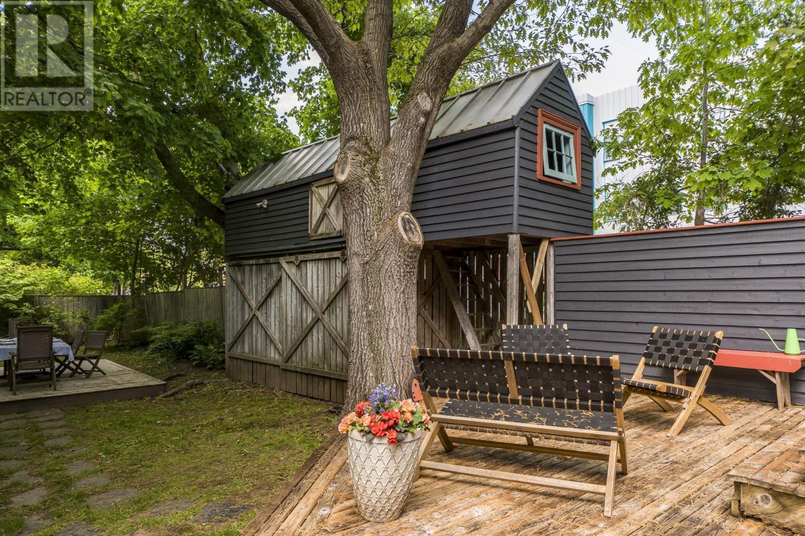 6161 Watt Street - Image 43
