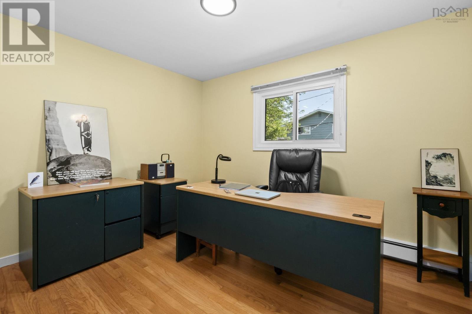 22 Northcliffe Lane - 27
