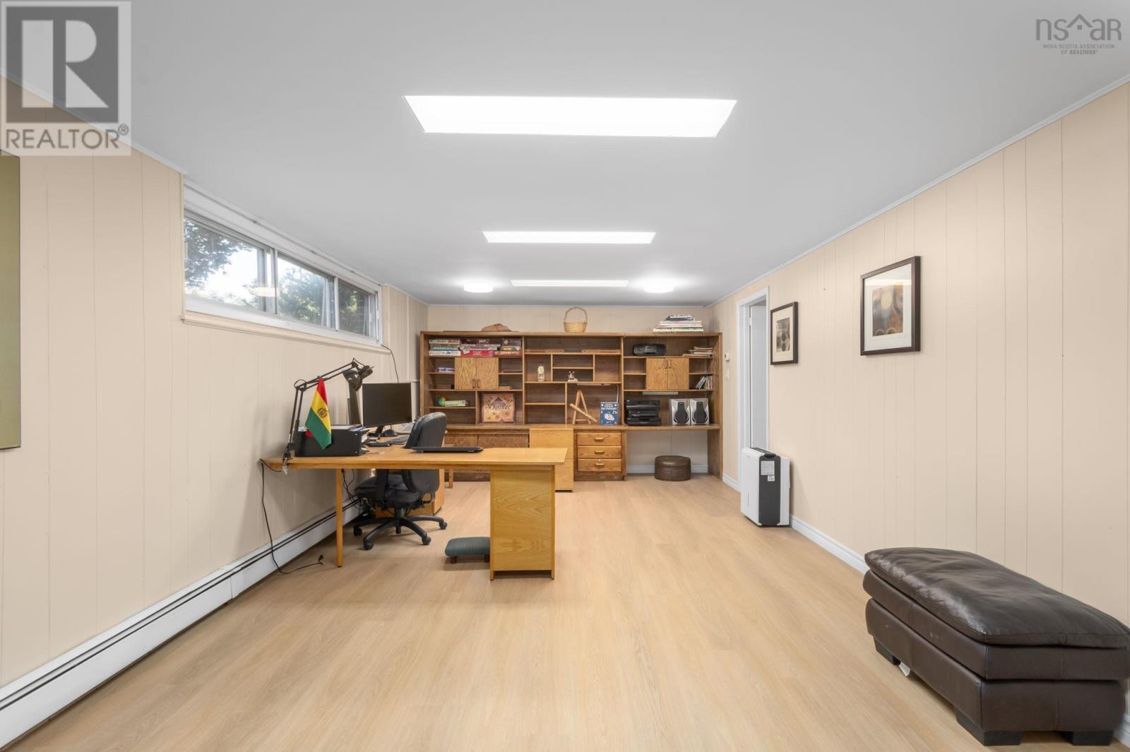 22 Northcliffe Lane - 32