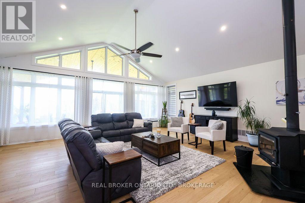 15616 MANNING ROAD - 11