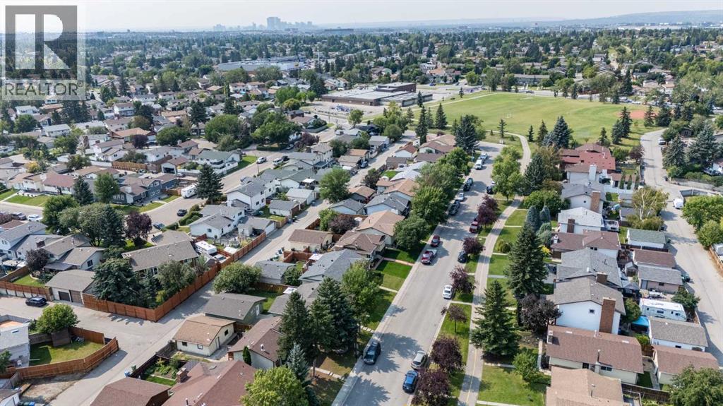 84 Templehill Drive NE - 38