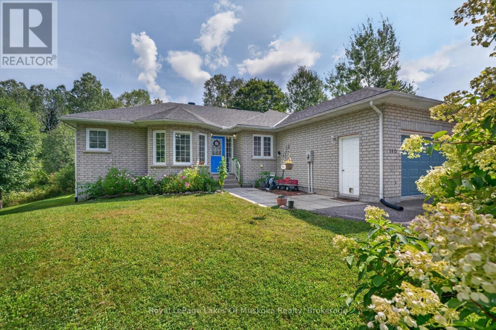 140 SIMPSON STREET - Image 29