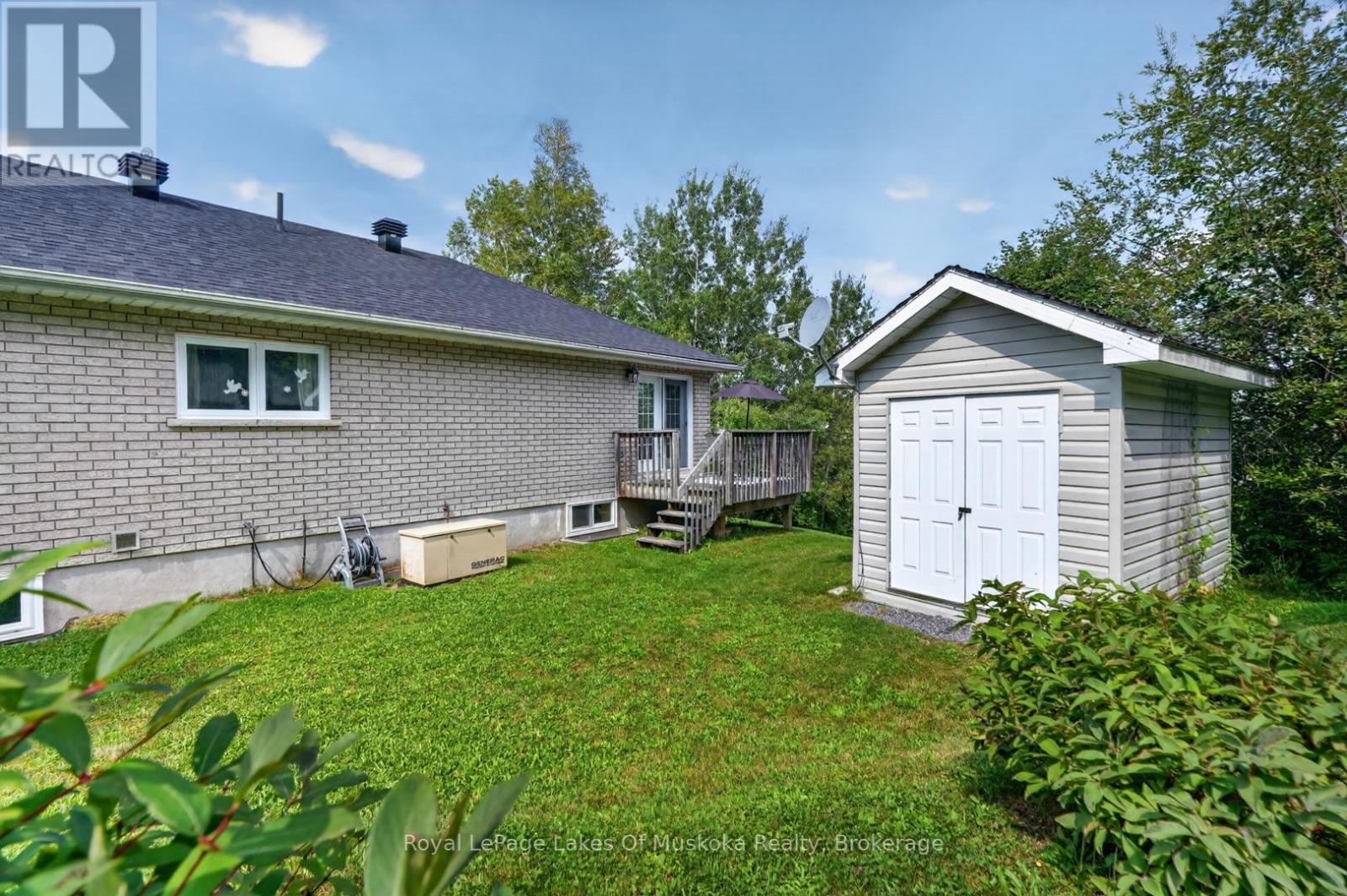 140 SIMPSON STREET - 35