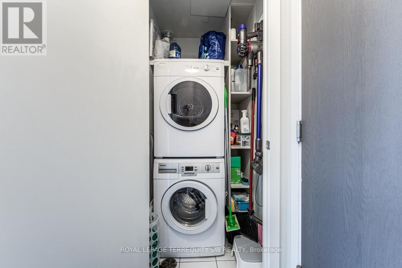 #510 501 ST. CLAIR AVENUE W - 29